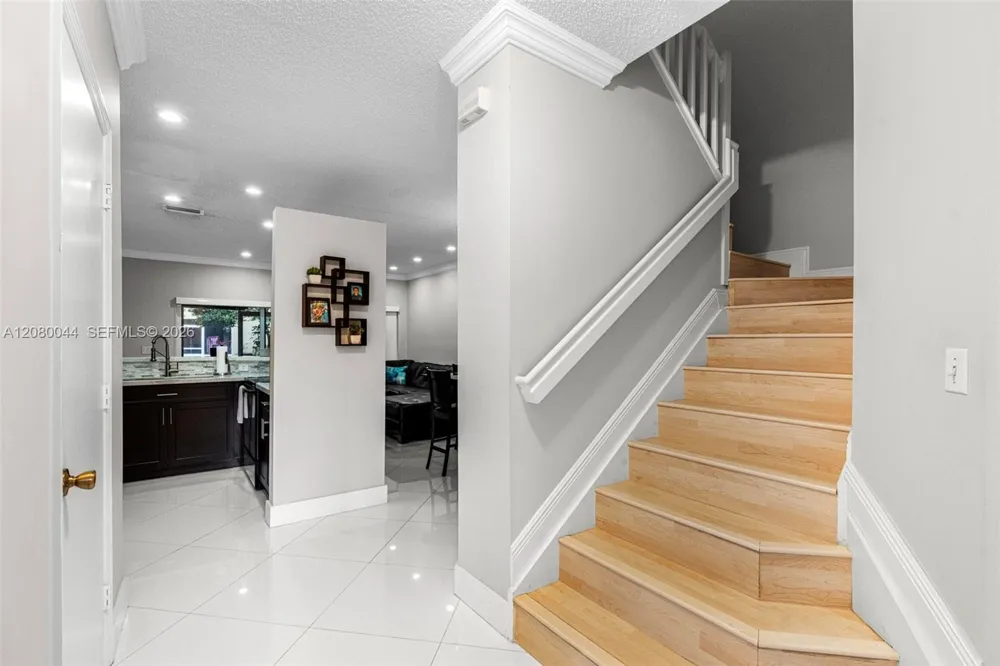 12110 SW 2nd St Pembroke Pines, FL 33025