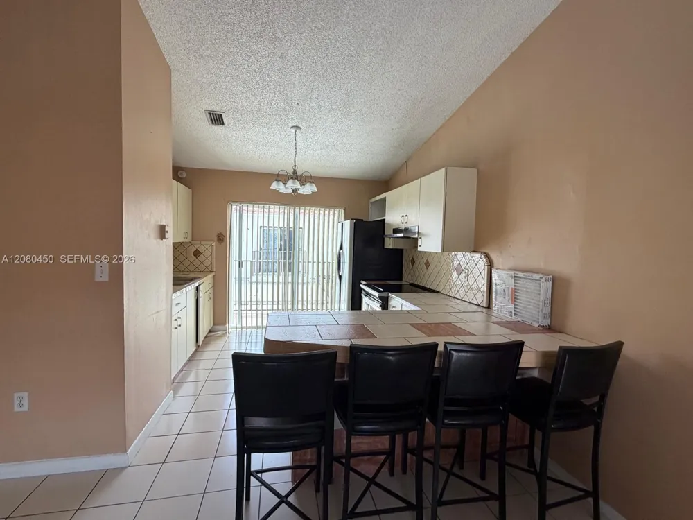 7797 W 29th Ln #201-32 Hialeah, FL 33018