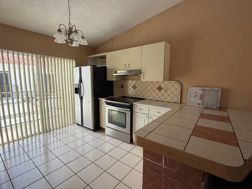 7797 W 29th Ln #201-32 Hialeah, FL 33018