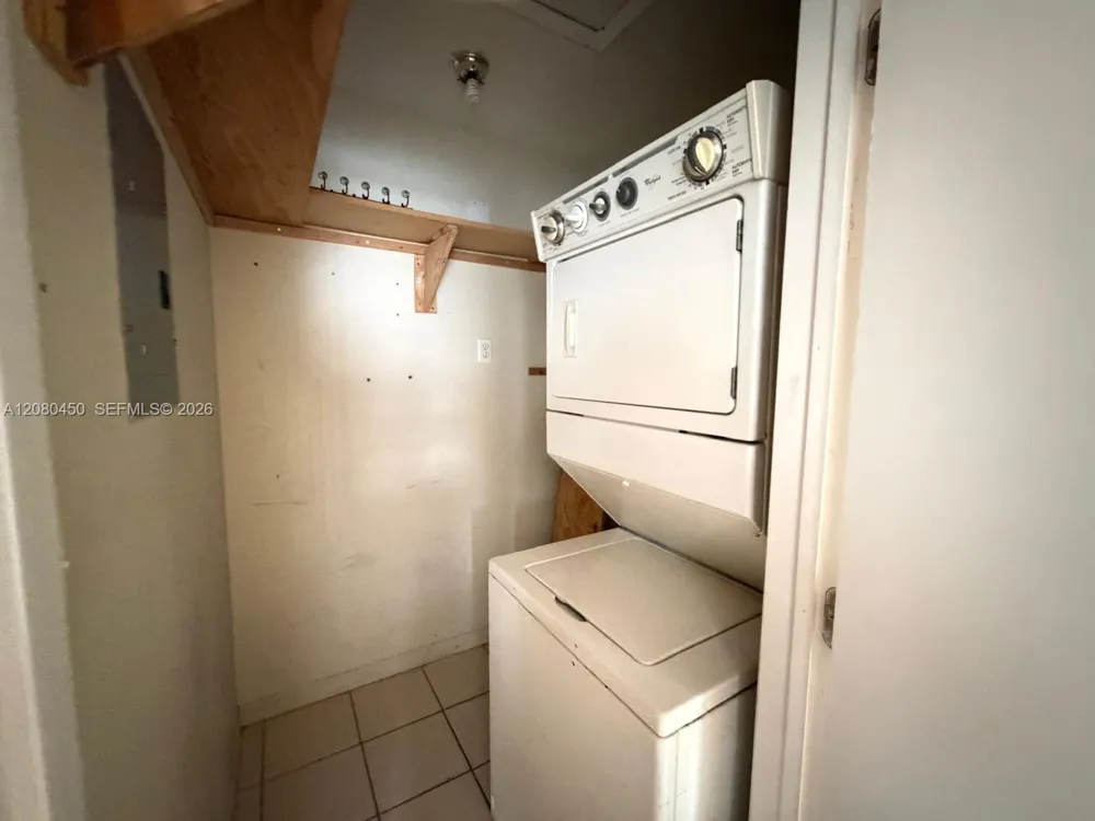 7797 W 29th Ln #201-32 Hialeah, FL 33018