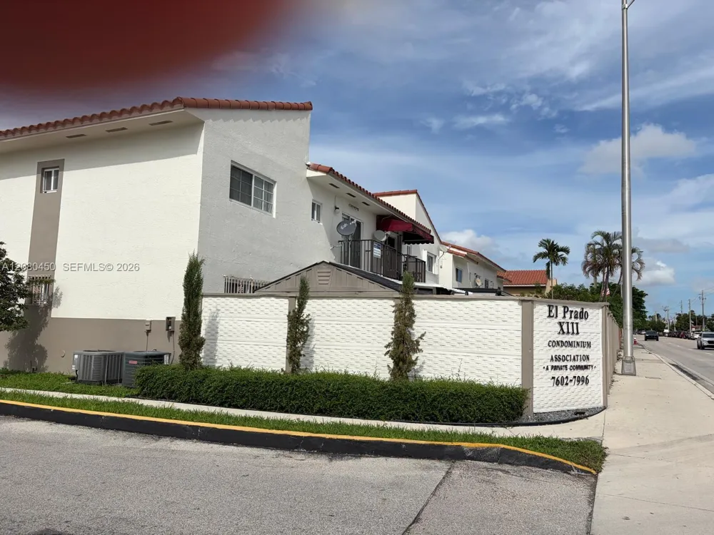 7797 W 29th Ln #201-32 Hialeah, FL 33018