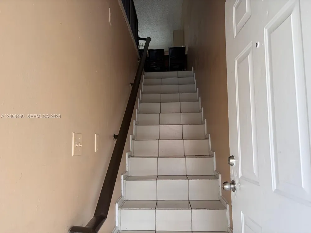 7797 W 29th Ln #201-32 Hialeah, FL 33018