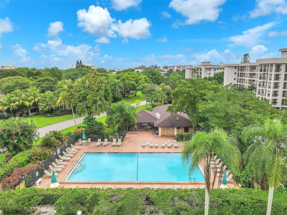 3150 Palm Aire Drive #909 Pompano Beach, FL 33069