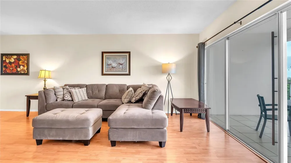 3150 Palm Aire Drive #909 Pompano Beach, FL 33069