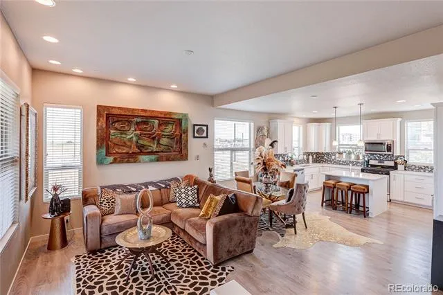 8863 E 55th Avenue Denver, CO 80238