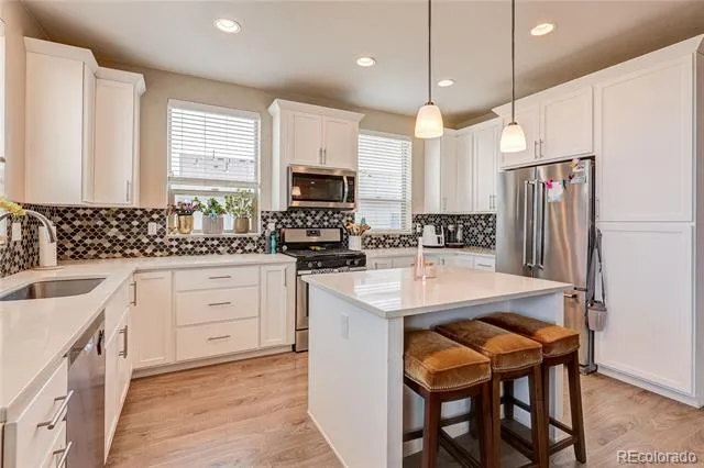 8863 E 55th Avenue Denver, CO 80238