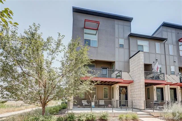 8863 E 55th Avenue Denver, CO 80238