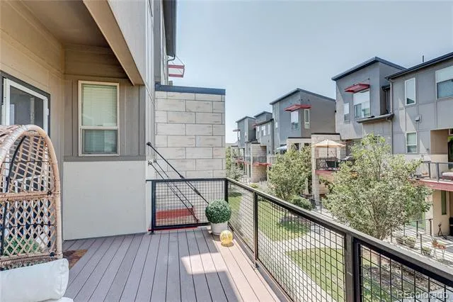 8863 E 55th Avenue Denver, CO 80238