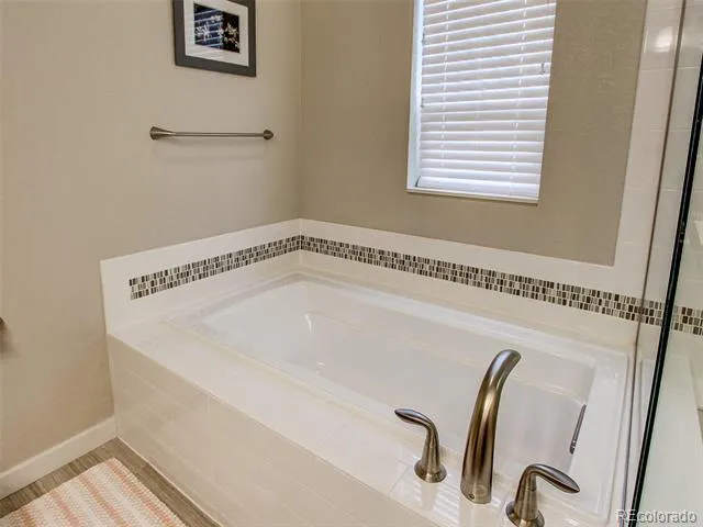8863 E 55th Avenue Denver, CO 80238