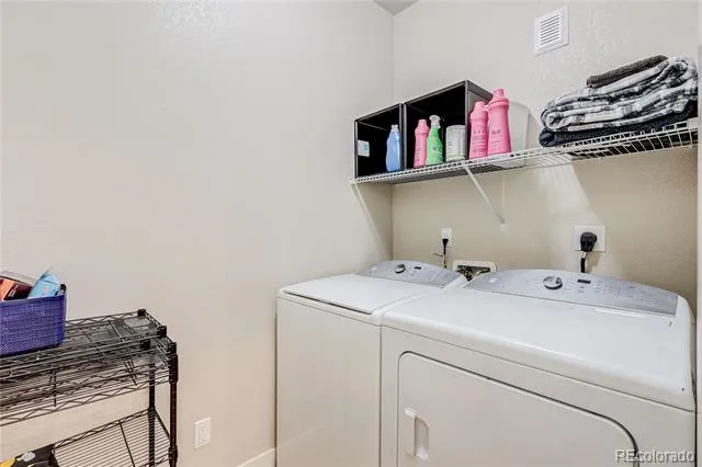 8863 E 55th Avenue Denver, CO 80238