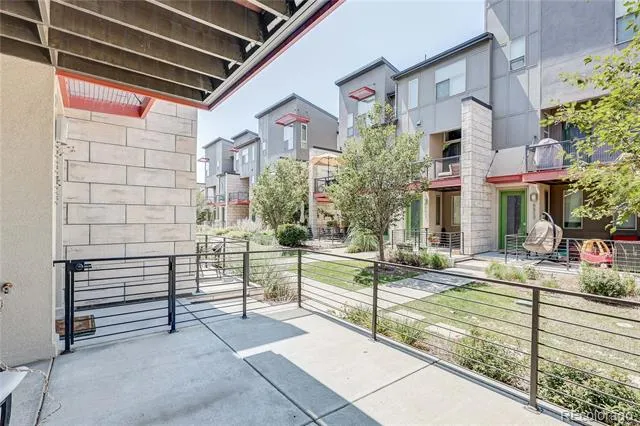 8863 E 55th Avenue Denver, CO 80238