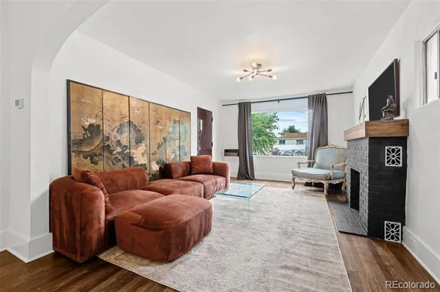 141 S Irving Street Denver, CO 80219
