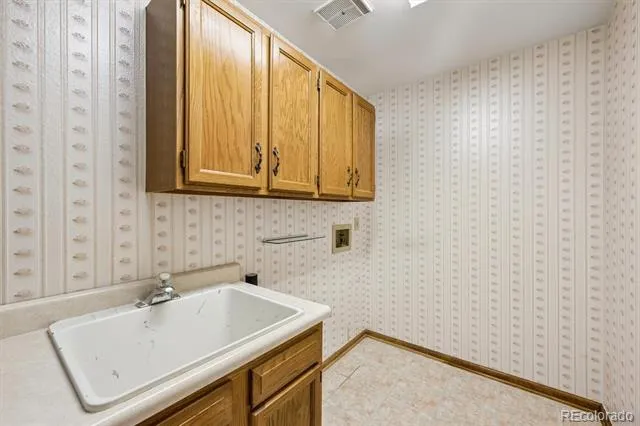 3850 W 103rd Drive Westminster, CO 80031