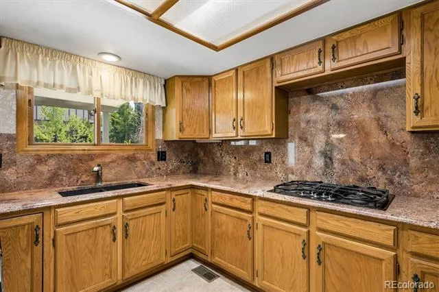3850 W 103rd Drive Westminster, CO 80031
