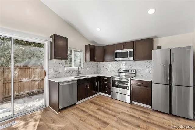 4832 S Genoa Street Centennial, CO 80015