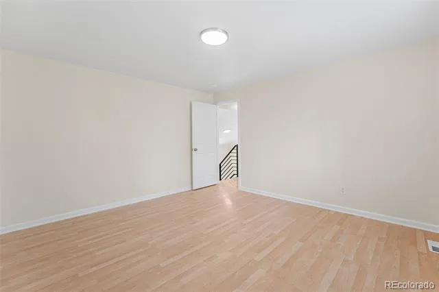 4832 S Genoa Street Centennial, CO 80015