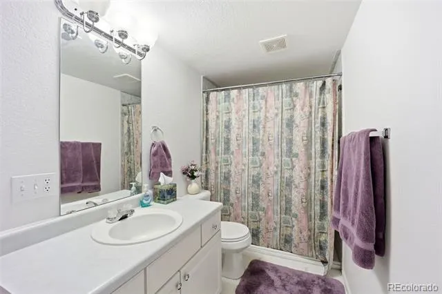 6414 S Dallas Court Englewood, CO 80111