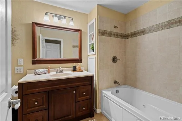 12543 E Cornell Circle Aurora, CO 80014