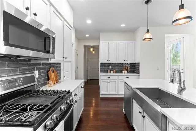 4354 N Meadows Drive Castle Rock, CO 80109