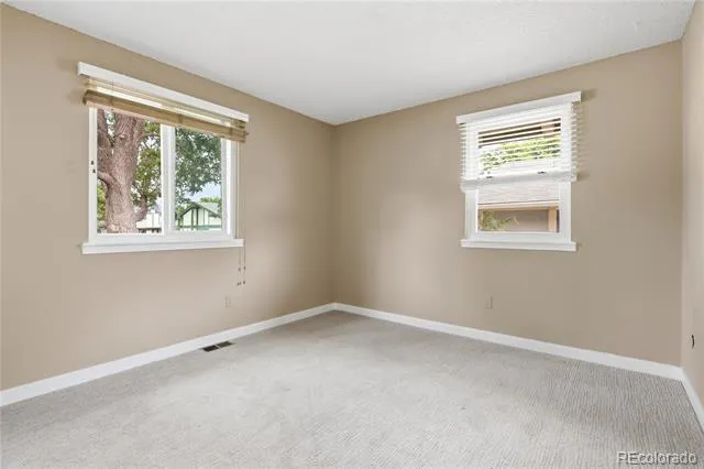 12054 E Maple Avenue Aurora, CO 80012