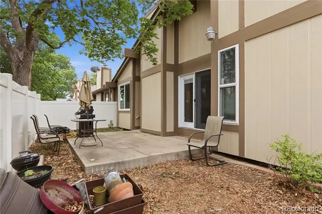 12054 E Maple Avenue Aurora, CO 80012