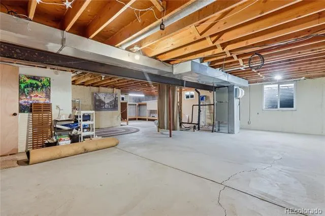 12054 E Maple Avenue Aurora, CO 80012