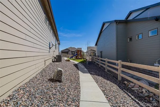 9557 Boone Lane Littleton, CO 80125