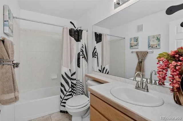 20426 E Orchard Place Centennial, CO 80016