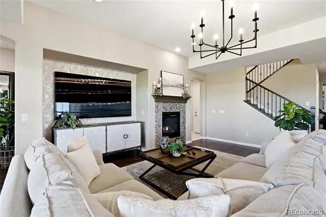 27822 E Long Place Aurora, CO 80016