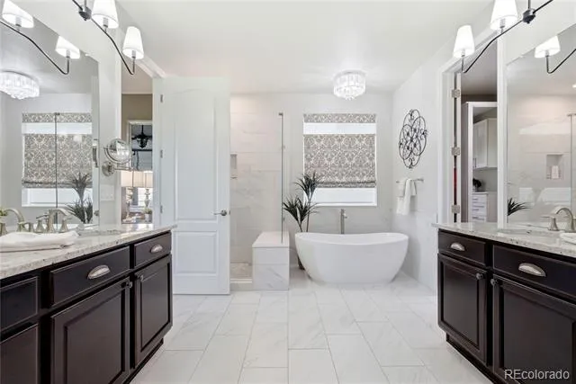 27822 E Long Place Aurora, CO 80016