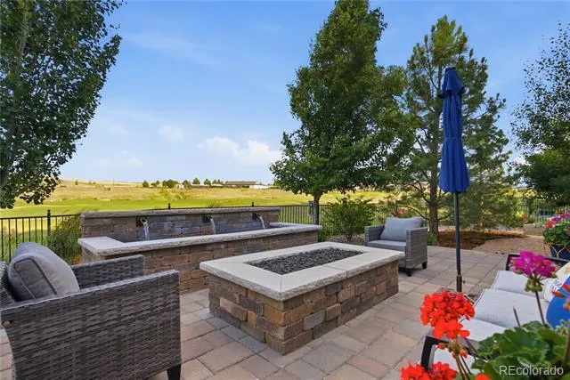 27822 E Long Place Aurora, CO 80016