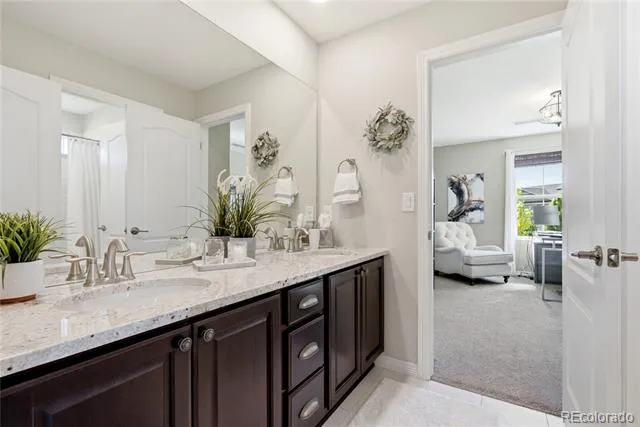 27822 E Long Place Aurora, CO 80016