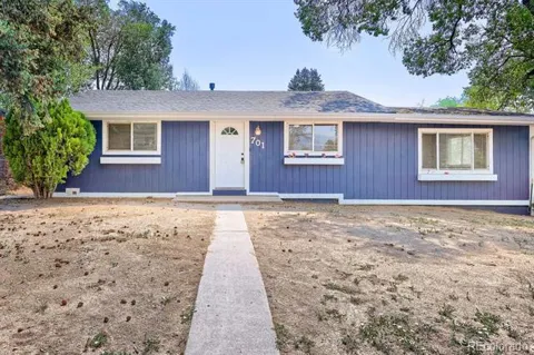 701 Mono Place