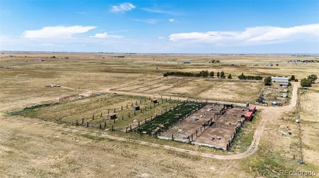 74100 E County Road 22 Byers, CO 80103