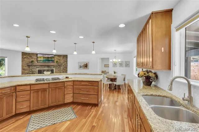 11 Meadowlark Lane Littleton, CO 80123