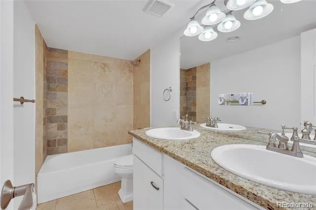 11 Meadowlark Lane Littleton, CO 80123