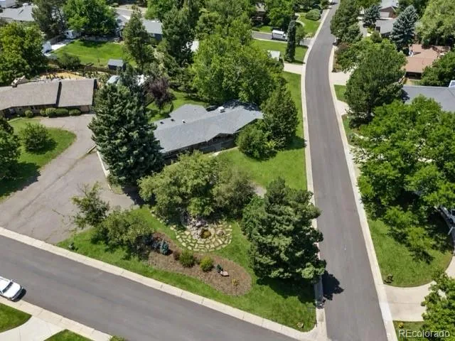 11 Meadowlark Lane Littleton, CO 80123