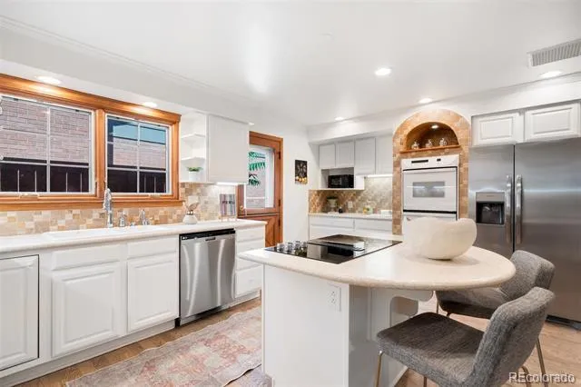 2290 E Columbia Place Denver, CO 80210