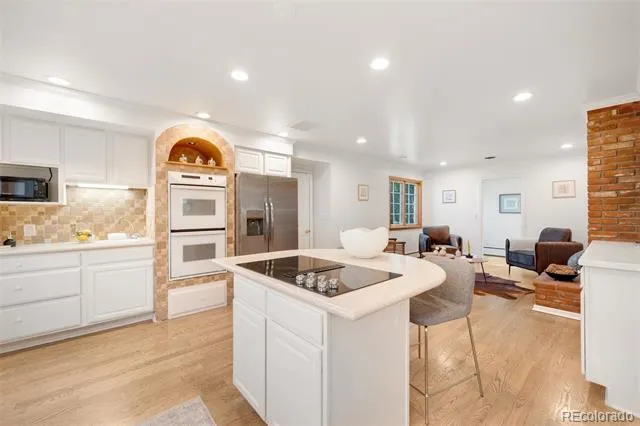 2290 E Columbia Place Denver, CO 80210