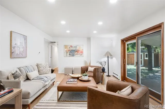 2290 E Columbia Place Denver, CO 80210