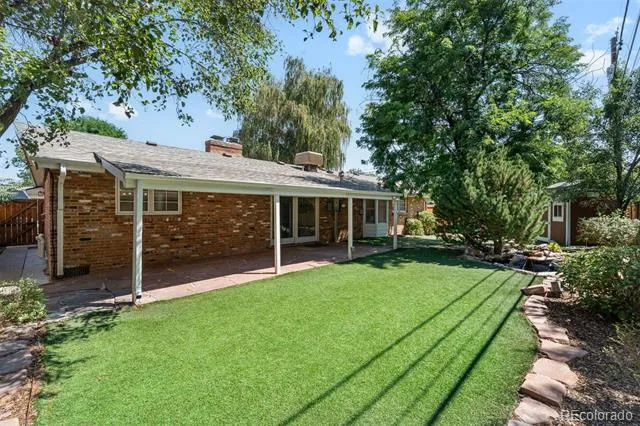 2290 E Columbia Place Denver, CO 80210