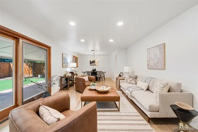 2290 E Columbia Place Denver, CO 80210