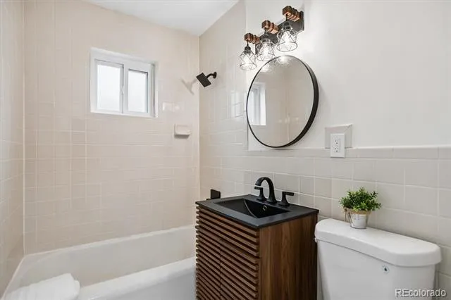 2557 Kendall Street Edgewater, CO 80214
