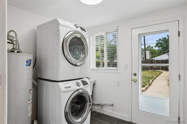 2557 Kendall Street Edgewater, CO 80214