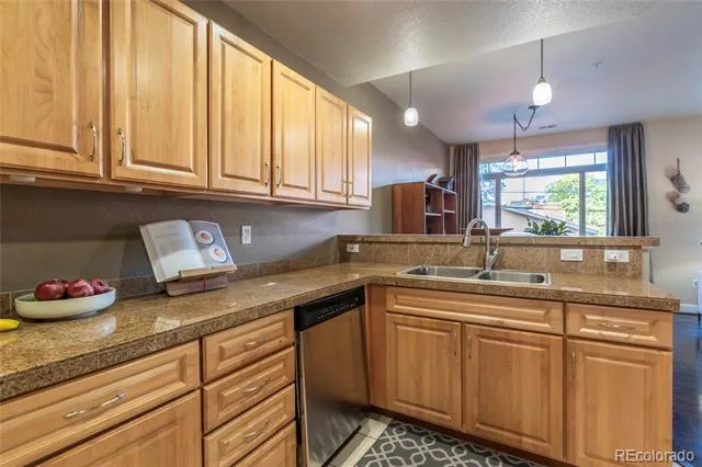 1735 Ogden Street #106 Denver, CO 80218