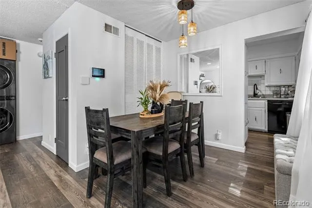 1184 S Uvalda Street Aurora, CO 80012