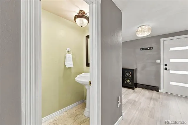 3037 University Avenue Longmont, CO 80503