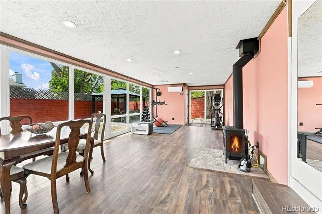 3037 University Avenue Longmont, CO 80503