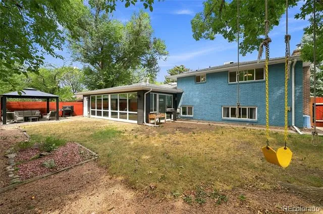 3037 University Avenue Longmont, CO 80503