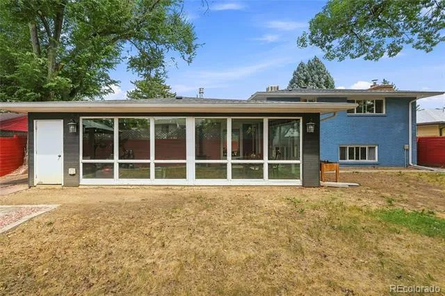 3037 University Avenue Longmont, CO 80503
